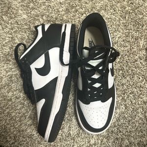 Nike Panda Dunks 6.5